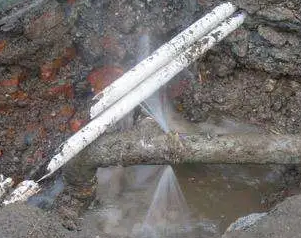 纳溪水管维修费用是多少